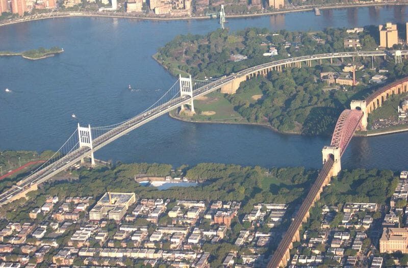 From Manhattan: 5-Hour Bronx, Queens, and Brooklyn Bus Tour - FAQs