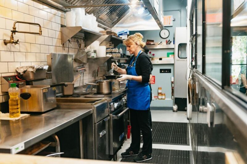 From Manhattan: Half-Day Brooklyn Food and Culture Bus Tour - The Full Breakdown of the Brooklyn Food and Culture Tour
