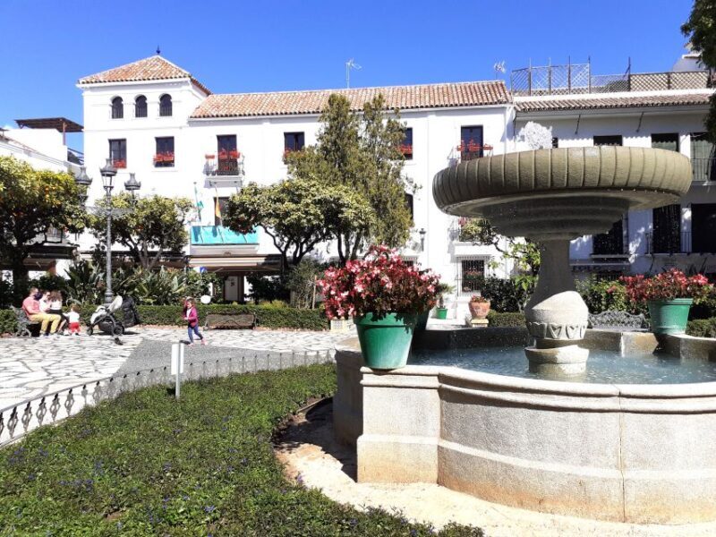 From Marbella: Guided Private Trip to Gibraltar and Estepona - Estepona: A Blooming Artistic Scene