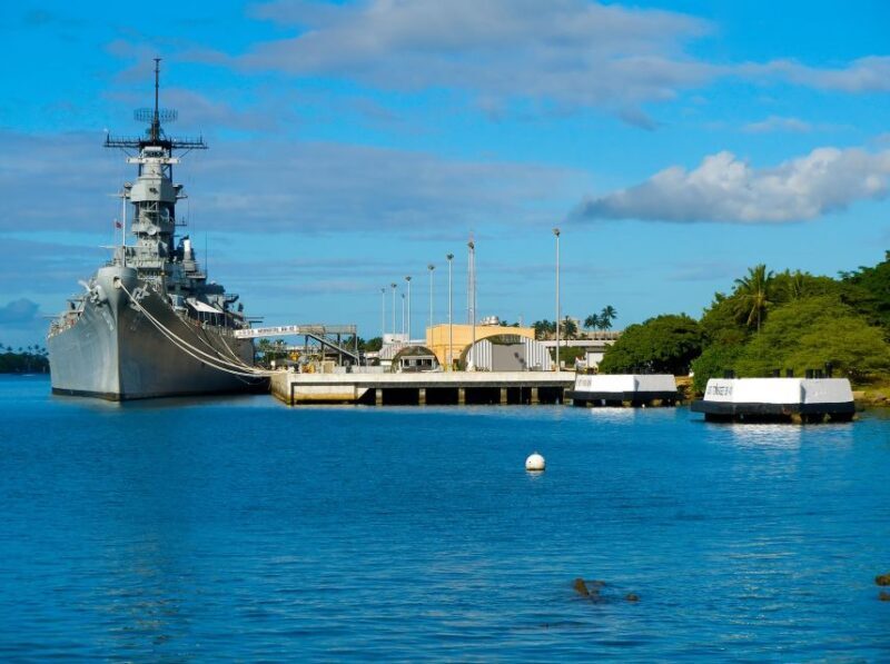 From Maui, Kauai or Kona: Pearl Harbor Heroes Deluxe - Who Will Love This Tour?