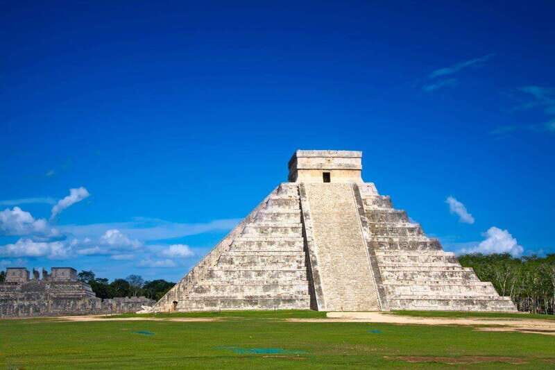 From Merida: Chichén Itzá and Izamal Guided Tour - Exploring the Ancient and Colonial Highlights