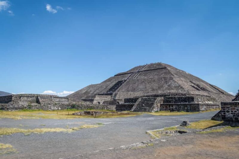 From Mexico City: 1-day tour of the Basilica of Guadalupe and Teotihuacan - Key Points