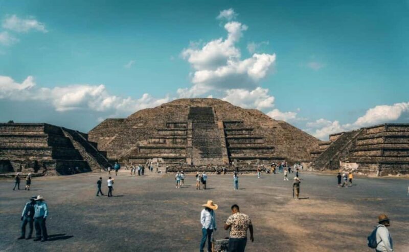 From Mexico City: Private excursion to Teotihuacan - Key Points