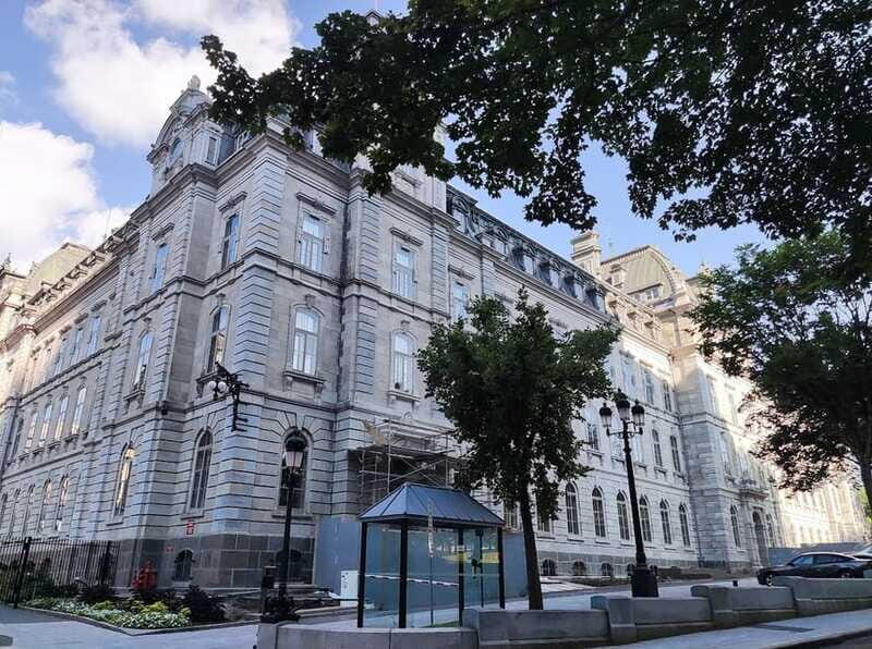 From Montreal: Private Quebec Full Day Tour - Key Points