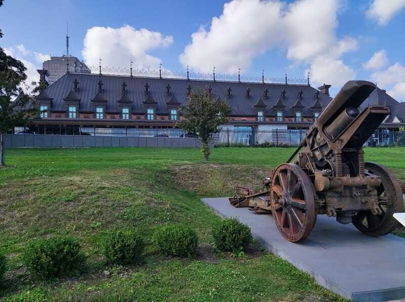 From Montreal: Private Quebec Full Day Tour - What’s Included and Not