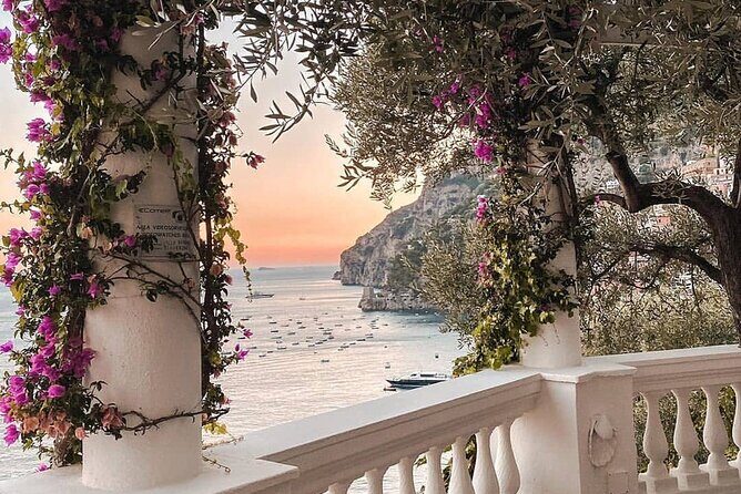 From NAPLES: private and luxury transfer to POSITANO - The Sum Up