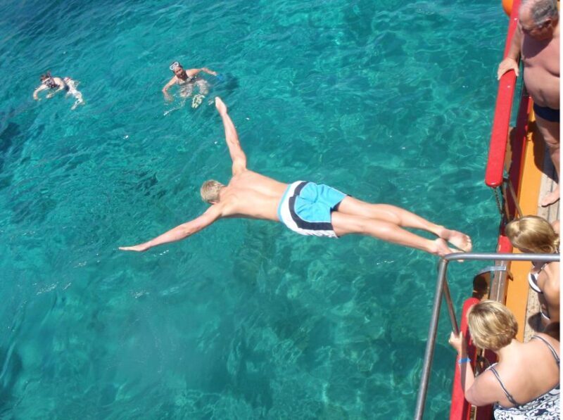 From Naxos: Koufonisia Boat Cruise and Rina's Cave w/ Lunch - Authentic Feedback from Past Travelers