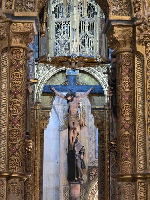 From Nazaré - Tomar, Fátima, Batalha, Alcobaça, & Óbidos - The Value of This Tour