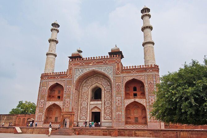 From New Delhi : Tajmahal, Agra fort & Baby Taj Tour - What We Loved About This Tour