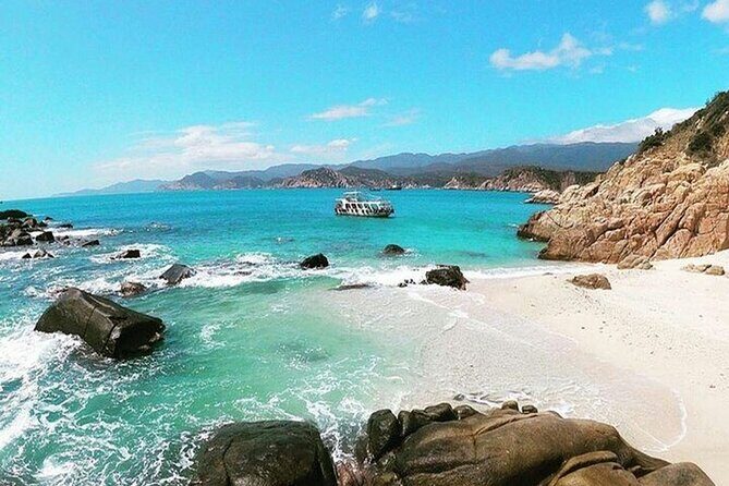 From Nha Trang: Discover Phan Rang Scenic Trip & Vinh Hy Bay - What Reviewers Say