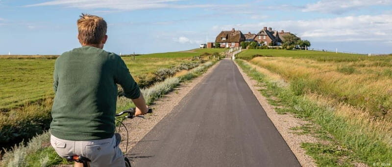 From Nordstrand to Hallig Hooge - Practical Tips for a Smooth Trip