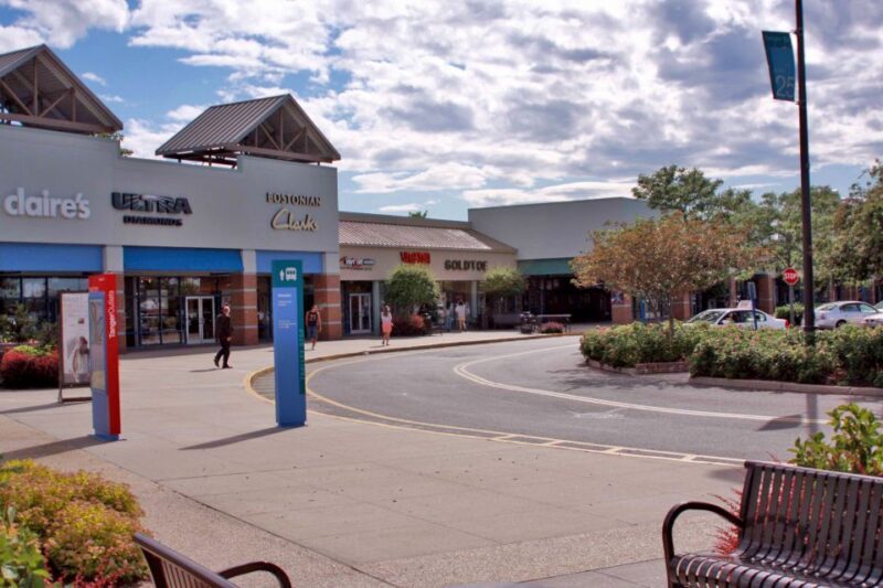 From NYC: Hamptons, Sag Harbor, and Outlet Shopping Day Trip - FAQ