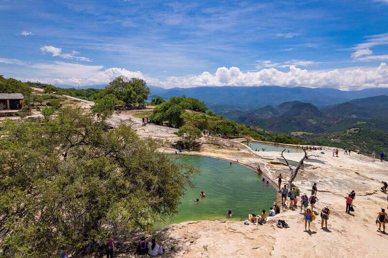 From Oaxaca: Hierve el Agua and Teotitlán del Valle - The Artistic Charm of Teotitlán del Valle