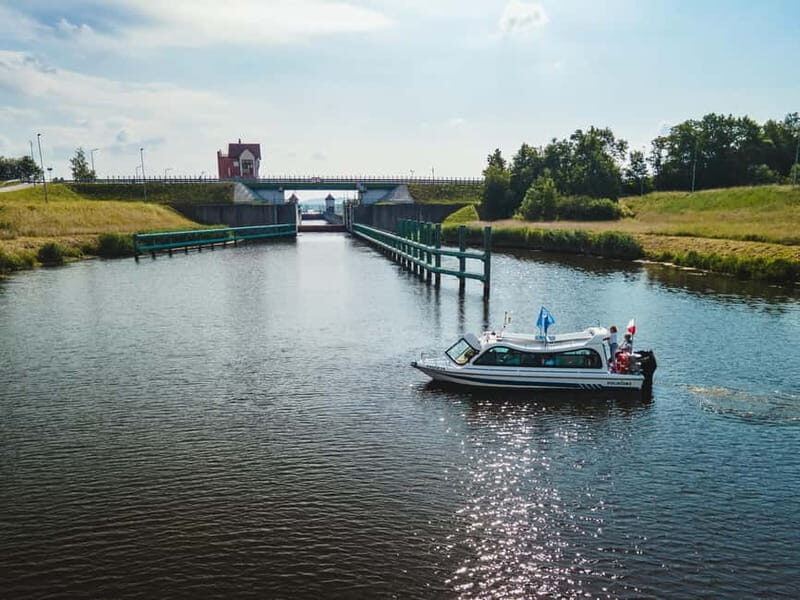 From Owicim: Scenic Boat Cruise to Krakow - What’s Included and What’s Not