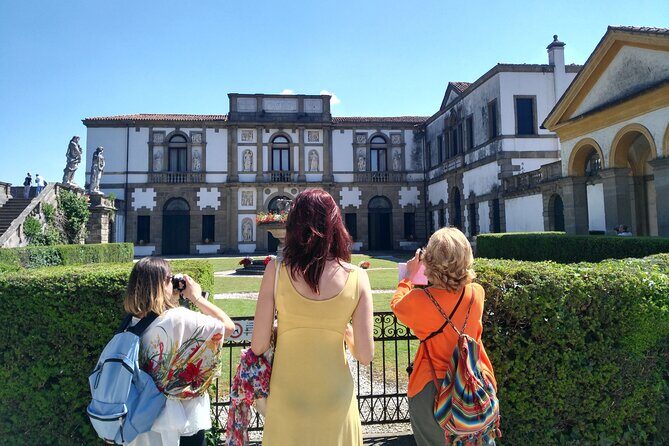 From Padua: Tour to the walled town of Monselice - The Scenic Walk Along Via del Santuario
