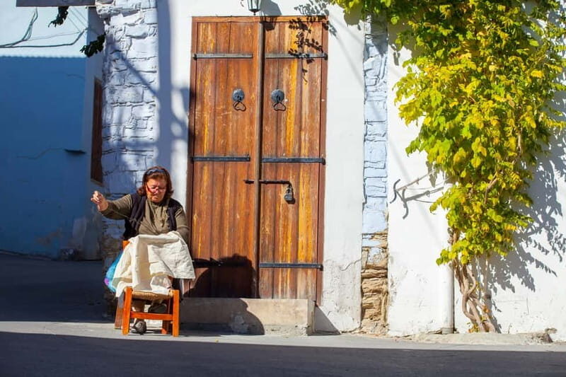 From Pafos/Limassol: Tastes of Cyprus Tour in Polish - Detailed Breakdown of the Itinerary