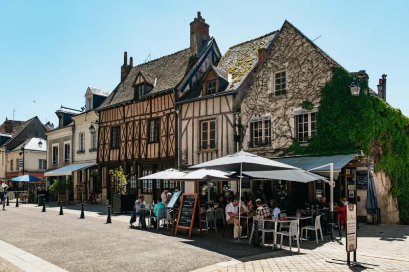 From Paris: Loire Valley Chambord Castle and Wine Tasting - Discover the Loire Valley: Château de Chambord and Wine Tasting Tour from Paris