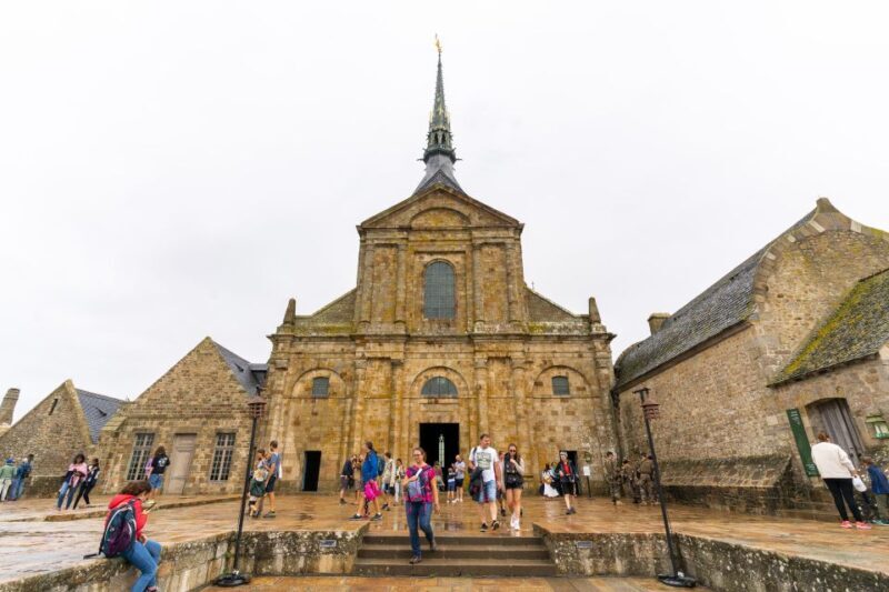 From Paris: Mont Saint Michel Day Trip with a Guide - Return Journey to Paris