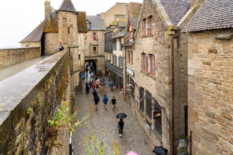 From Paris: Mont Saint Michel Day Trip with a Guide - What Makes This Tour Stand Out?