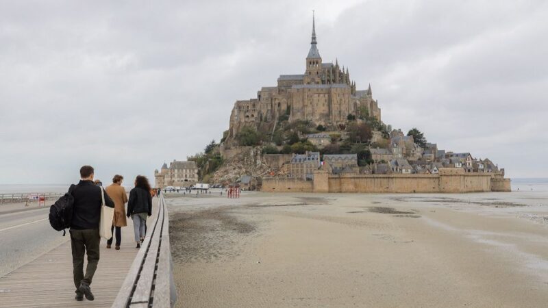 From Paris: Mont St Michel and Loire Valley 2 Day Tour - Who Will Appreciate This Tour?