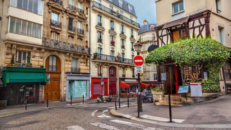 From Paris : Paris & Louvre Museum - Private Tour - Transportation and Group Size: Why It Matters