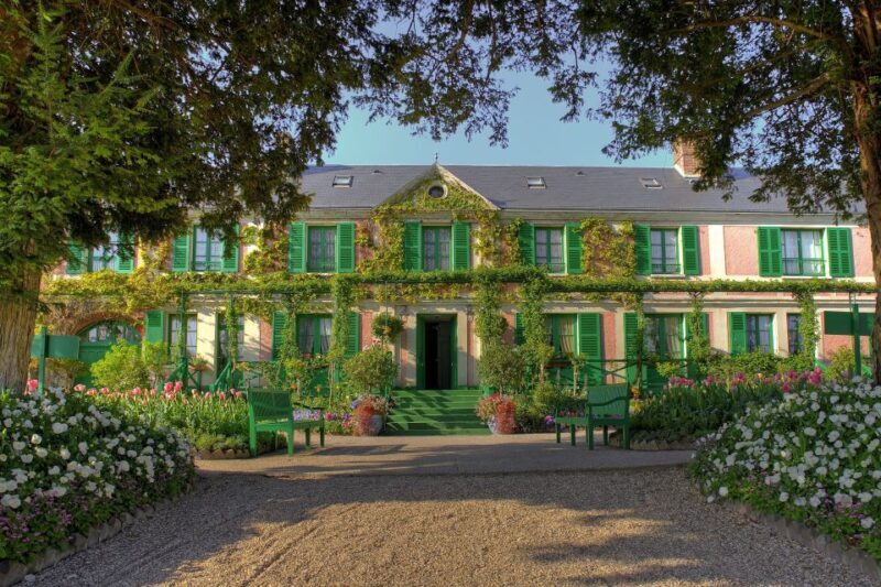 From Paris: Private Day Trip to Giverny and Auvers sur Oise - The Value of a Private, Guided Experience