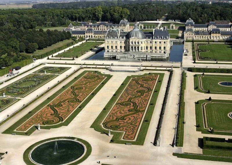 From Paris: Private Tour to Fontainebleau and Barbizon - Practical considerations for travelers
