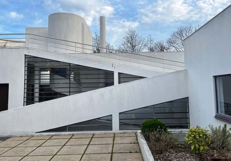 From Paris : PRIVATE TOUR - Villa Savoye - Le Corbusier - FAQ
