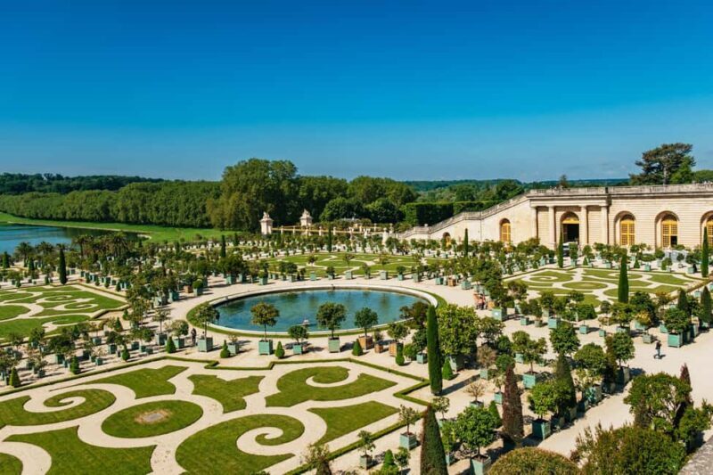 From Paris: Skip-the-Line Palace of Versailles Bike Tour - Riding Through the Gardens and Fountains