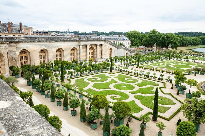 From Paris: Versailles Bike Tour w/ Palace, Gardens, & Picnic - An in-depth look at what you can expect