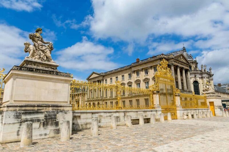 From Paris : Versailles Guided or Audio Tour with transport - FAQ