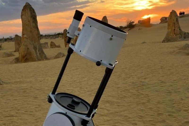 From Perth: Pinnacles Sunset and Stargazing Tour with Dinner - Early Departure from Perth