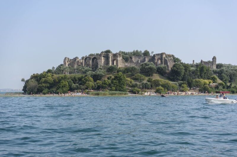 From Peschiera: Garda East Coast Cruise to Sirmione - An In-Depth Look at the Garda East Coast Cruise