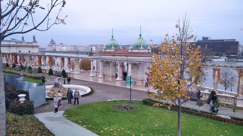 From Pest to Buda Your Essential Tour w/ local guide - A Detailed Look at the Tour Experience