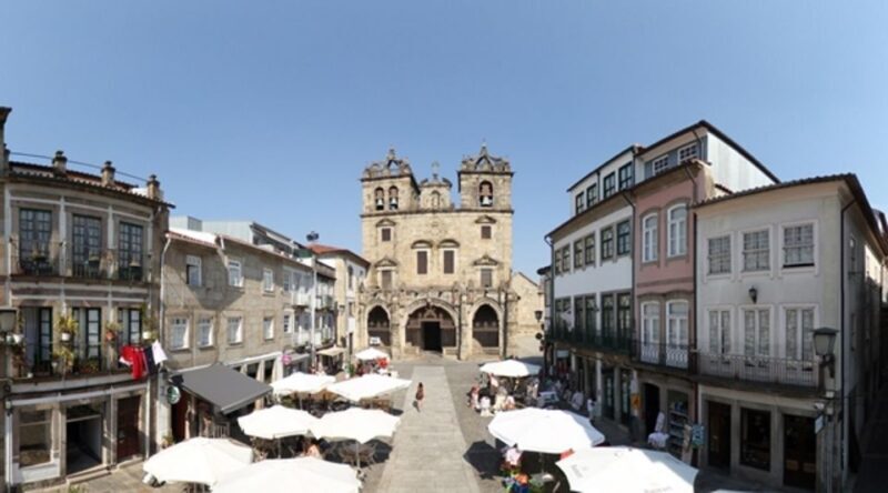 From Porto: Braga and Guimarães Day Trip with Lunch - How the Tour Starts and Transport