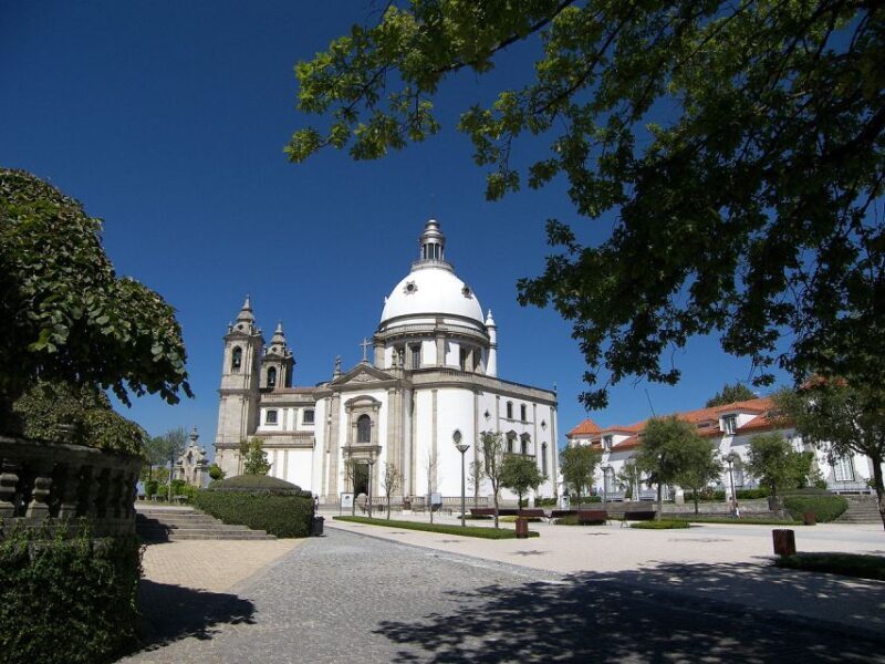 From Porto: Braga and Guimarães Full-Day Trip with Lunch - An Overview of the Tour Experience