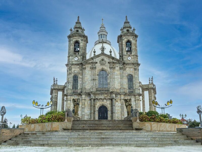 From Porto: Braga & Guimarães full day experience with lunch - Overview and First Impressions