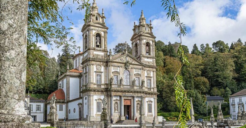 From Porto: Braga & Guimarães full day experience with lunch - Pros and Cons