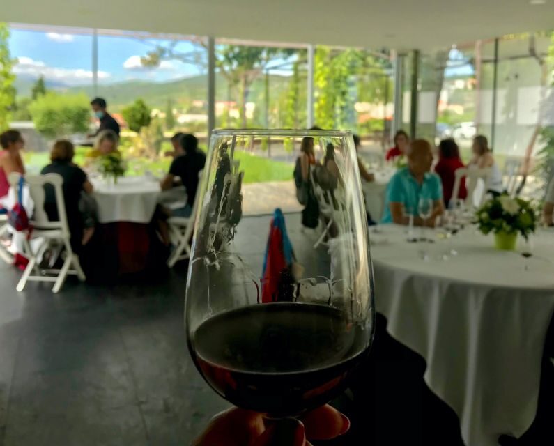 From Porto: luxury tour with full lunch at Quinta da Pacheca - FAQs