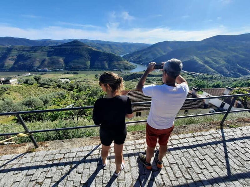 From Porto: small-group guided tour of the Douro Valley and Gerês - FAQ