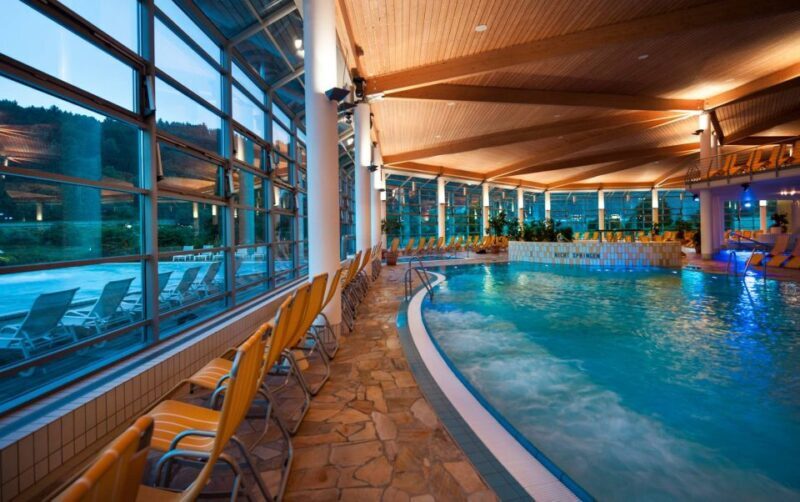 From Prague: Bohemian Switzerland & Thermal Baths Tour - The Experience in Detail