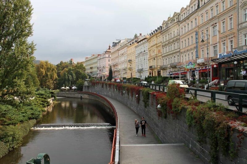 From Prague: Day trip to Karlovy Vary - FAQ
