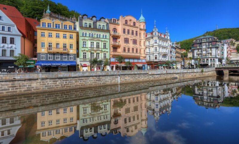 From Prague: Karlovy Vary Guided Day Trip - The Benefits of the Guided Tour Format