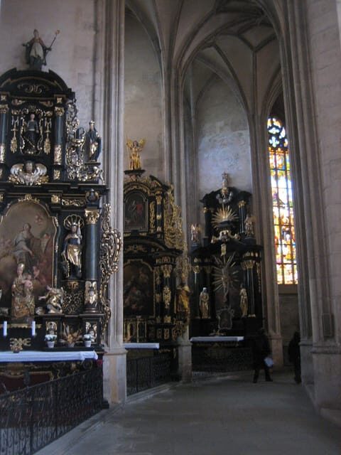 From Prague: Kutna Hora Walking Tour & St. Barbara Cathedral - Who Should Consider This Tour?