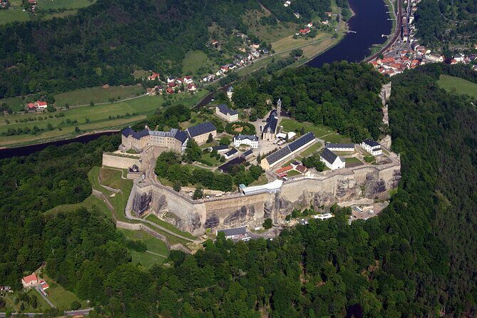 From Prague to Berlin, Private Transfer with Sightseeing Stops with Local Driver - Who Should Book This Tour?