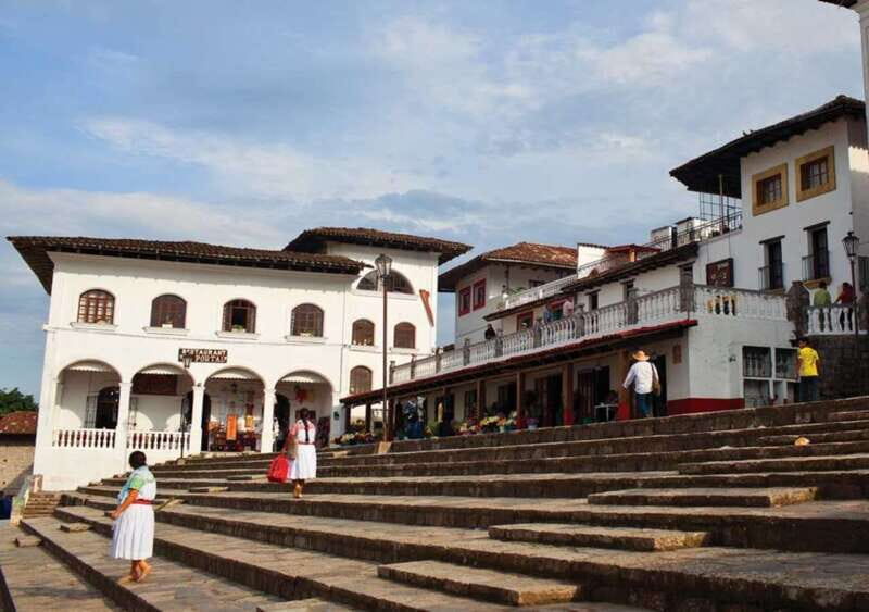 From Puebla: Cuetzalan & Yohualichan private all included - Who is this tour best suited for?