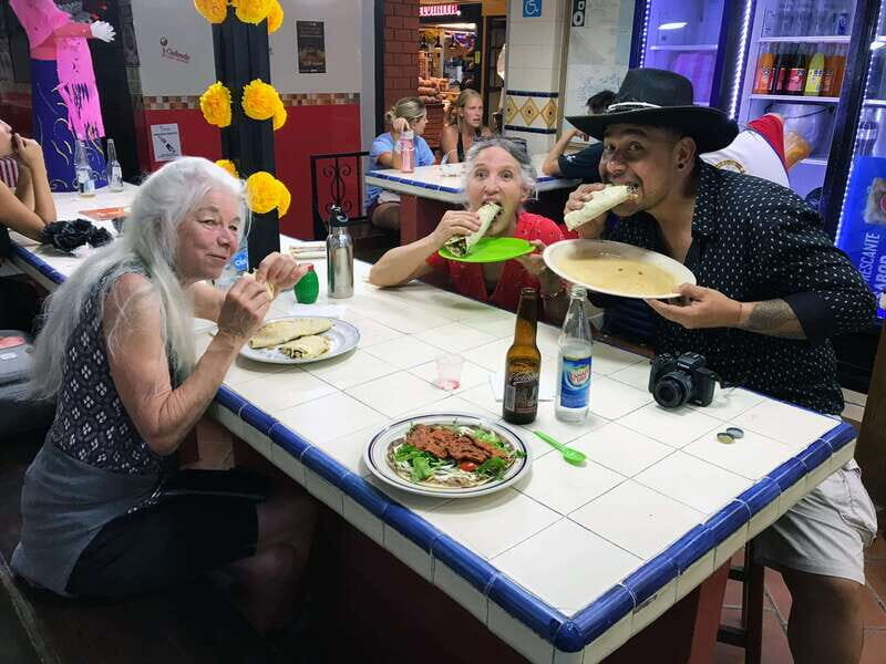 From Puerto Escondido: Gataway to Oaxaca in one day. - FAQs