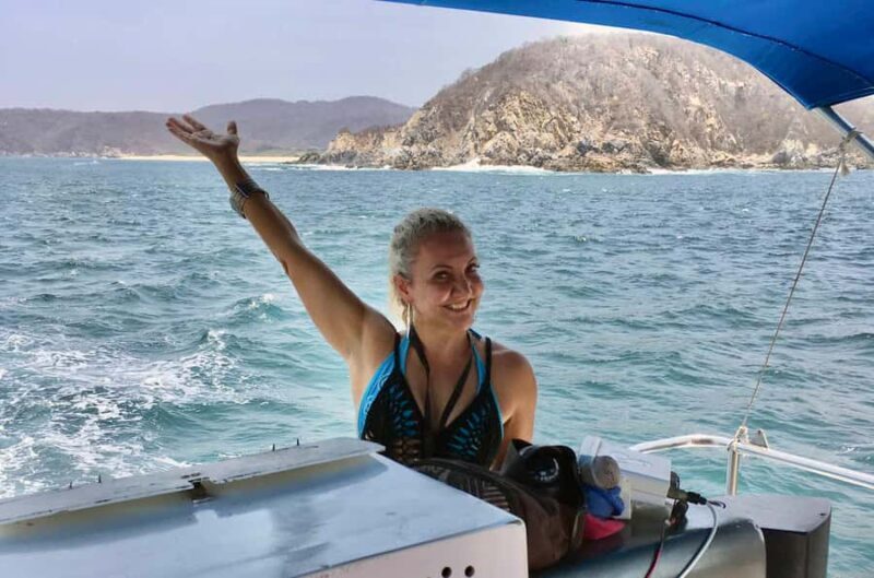 From Puerto Escondido: Huatulco 7 Bays Tour with Snorkeling - Key Points