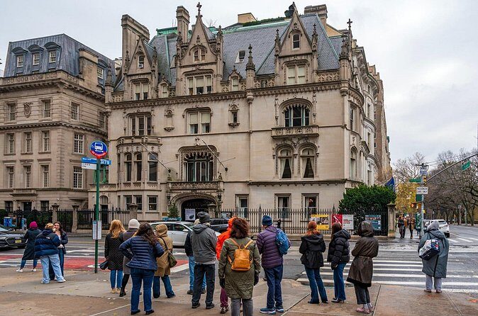 From Pushcarts to Power - Jewish Stories of the Gilded Age - The Walking Experience: What to Expect