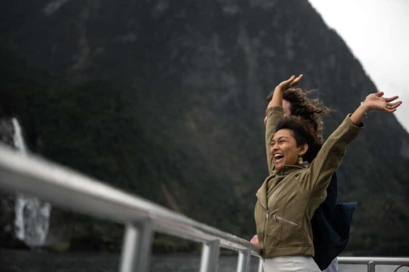 From Queenstown: Milford Sound Business Class with Cruise - Frequently Asked Questions